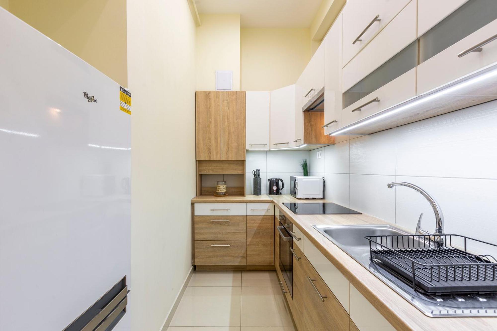 Spacious Bajcsy Residence In The Heart Of Budapeszt Zewnętrze zdjęcie