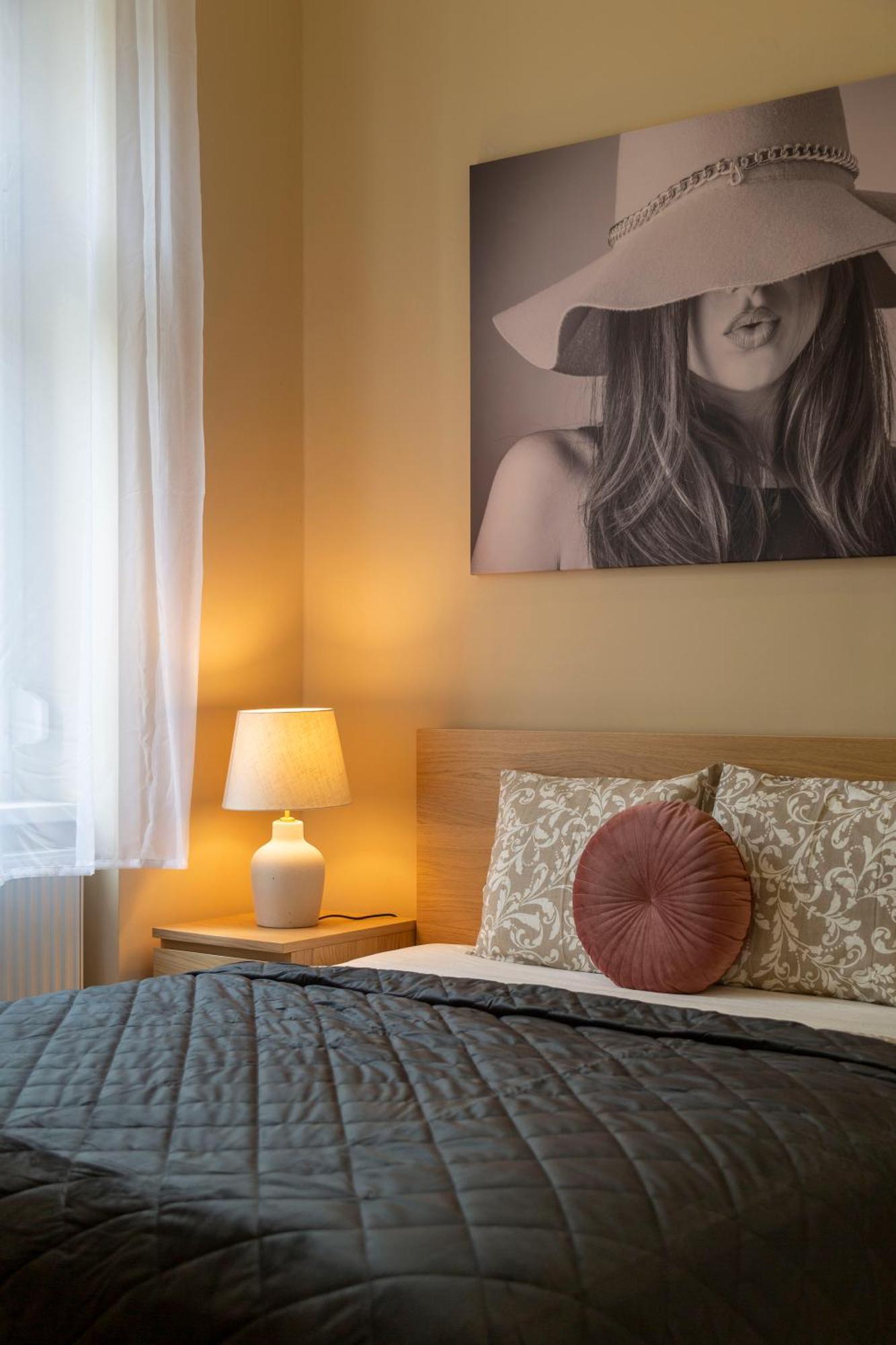 Spacious Bajcsy Residence In The Heart Of Budapeszt Zewnętrze zdjęcie